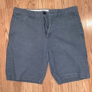 Chambray Size 32 Old Navy Ultimate Slim Shorts